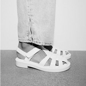 Zara Low Heel Fisherman Sandals.